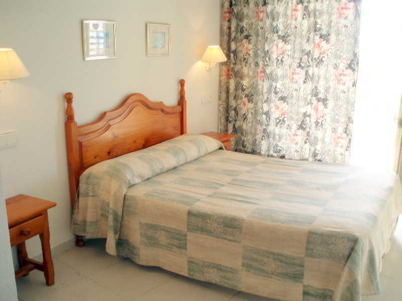 Apartbeach Royal Apartments سالو المظهر الخارجي الصورة