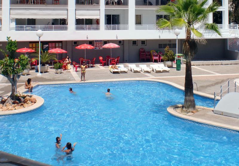 Apartbeach Royal Apartments سالو المظهر الخارجي الصورة